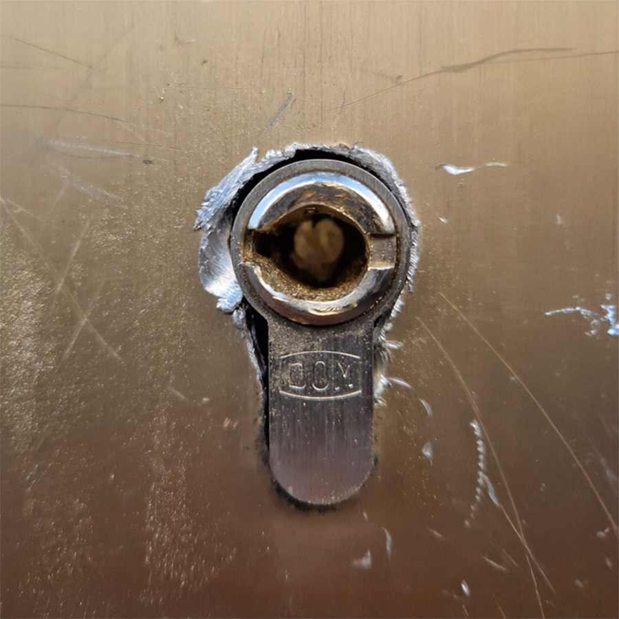 Apertura porte blindate privati e aziende Torino 24h