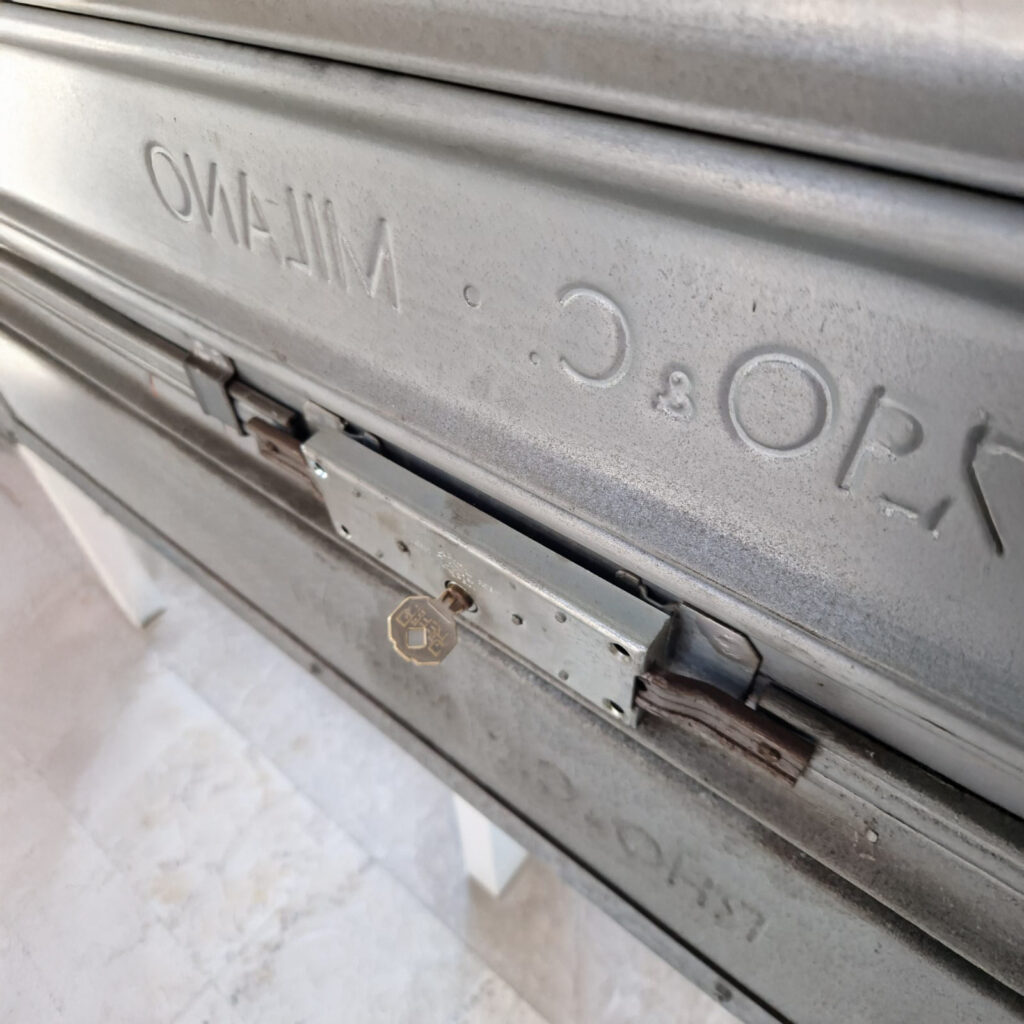 Installazione e sostituzione di serrature e cilindri su qualsiasi tipo di porta