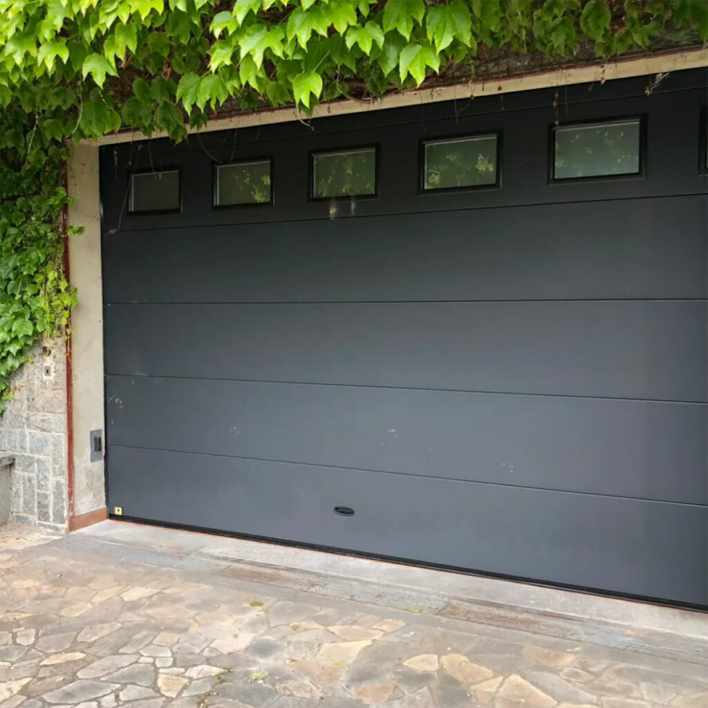 Porta sezionale garage